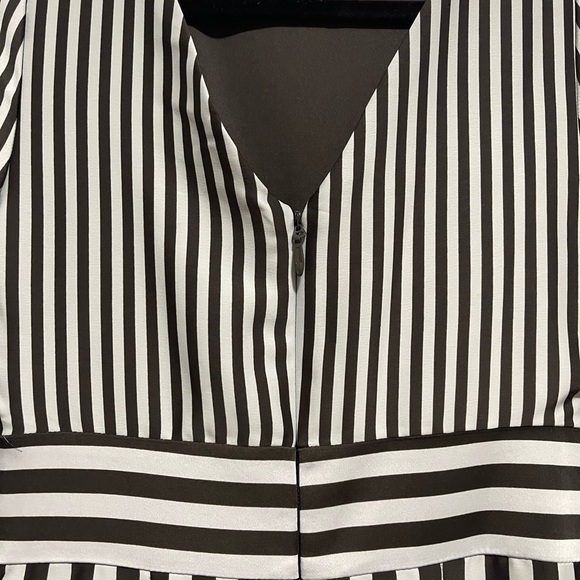 New York and Company “Eva Mendez” Dress - Picture 3 of 13